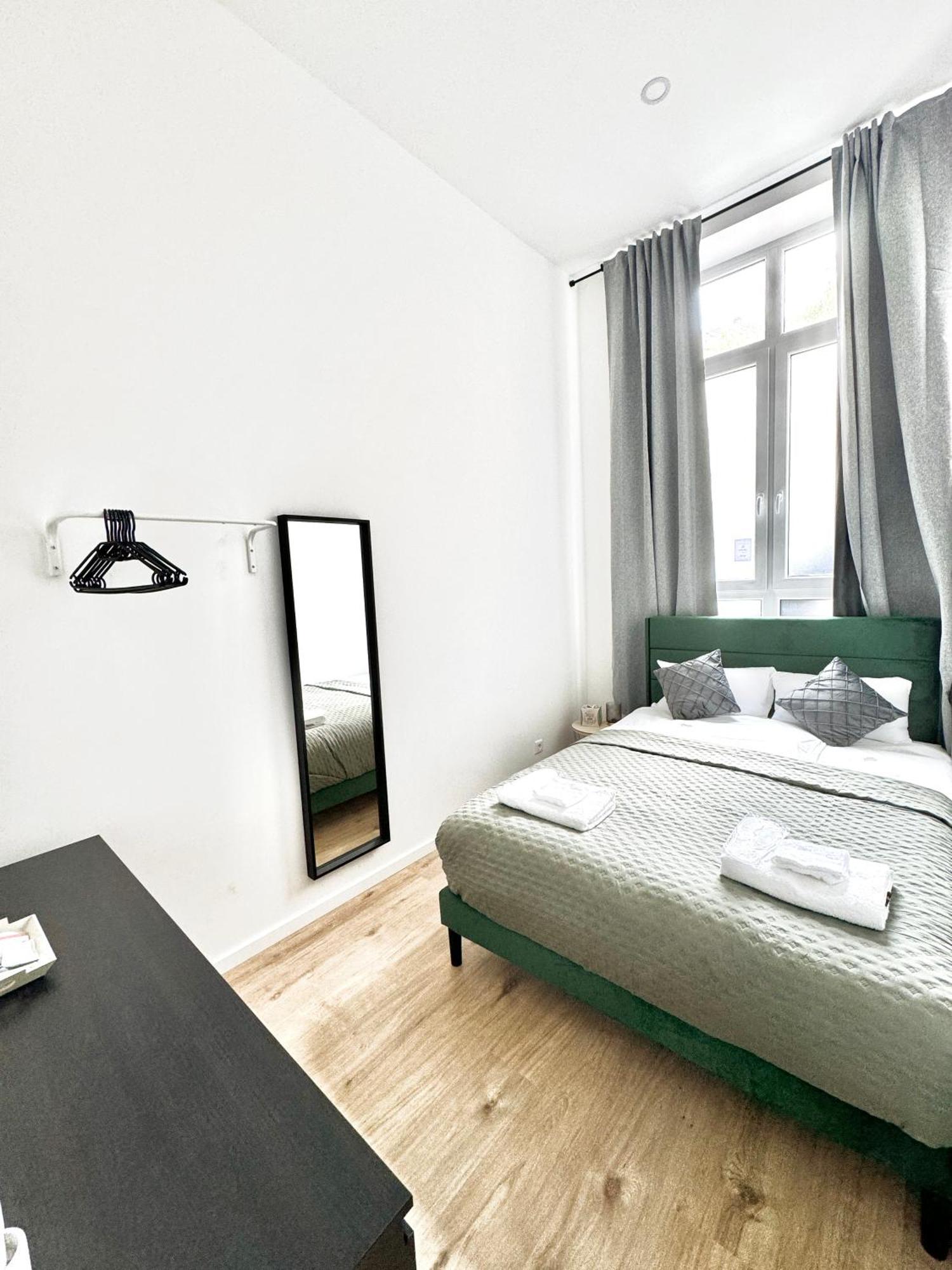 Heaven Homes - Privatzimmer Mit Bad Im Herzen Von Duesseldorf Exterior photo